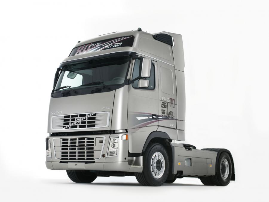 Volvo FH16 80th Anniversary 2007 года  (фото 3 из 3)